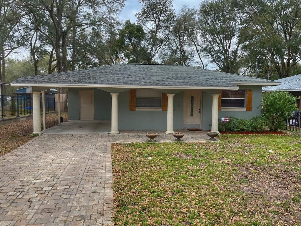 25125 Niblic St., Sorrento, FL 32776