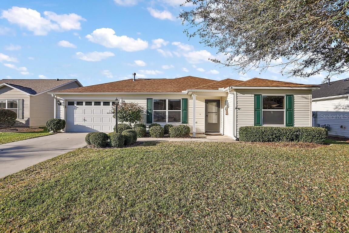 2165 Lewiston Ln., The Villages, FL 32162
