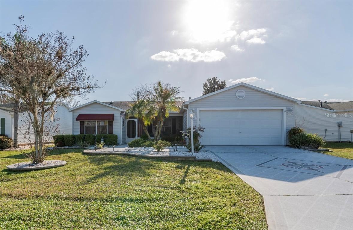 3212 Woodridge Dr., The Villages, FL 32162