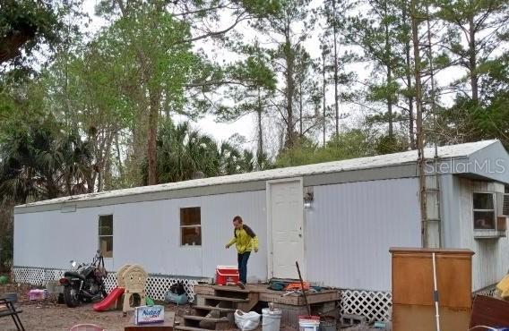 13089 NE 45th Pl., Silver Springs, FL 34488