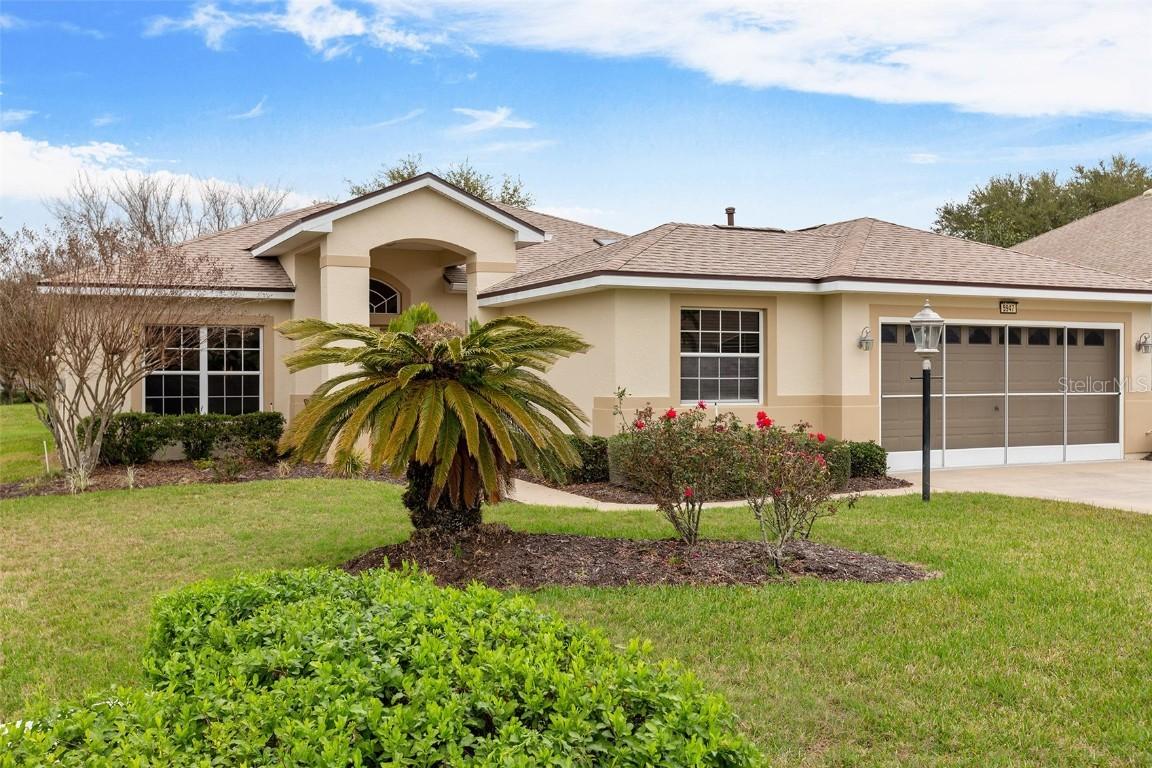 5947 Bounty Cir, Tavares, FL 32778