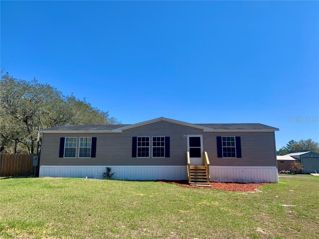 38216 Catamaran Ln., Eustis, FL 32736