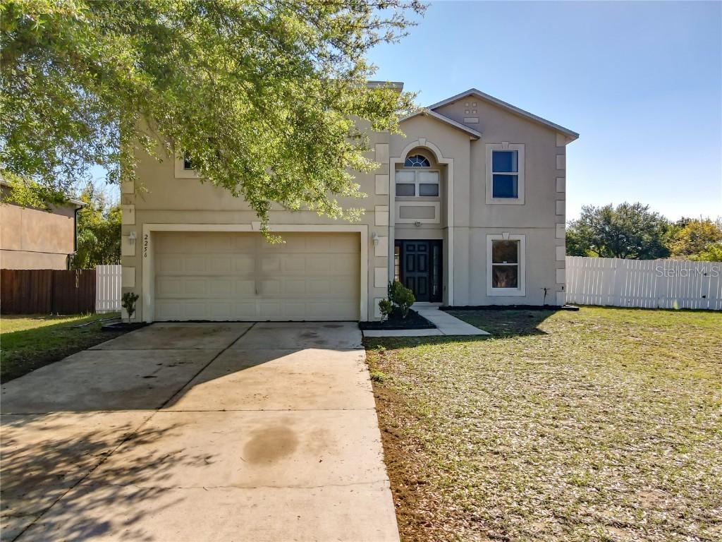 2256 Sandridge Cir., Eustis, FL 32726