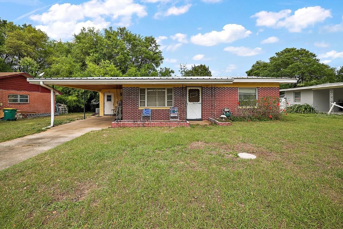 203 Windemere Ave., Eustis, FL 32726