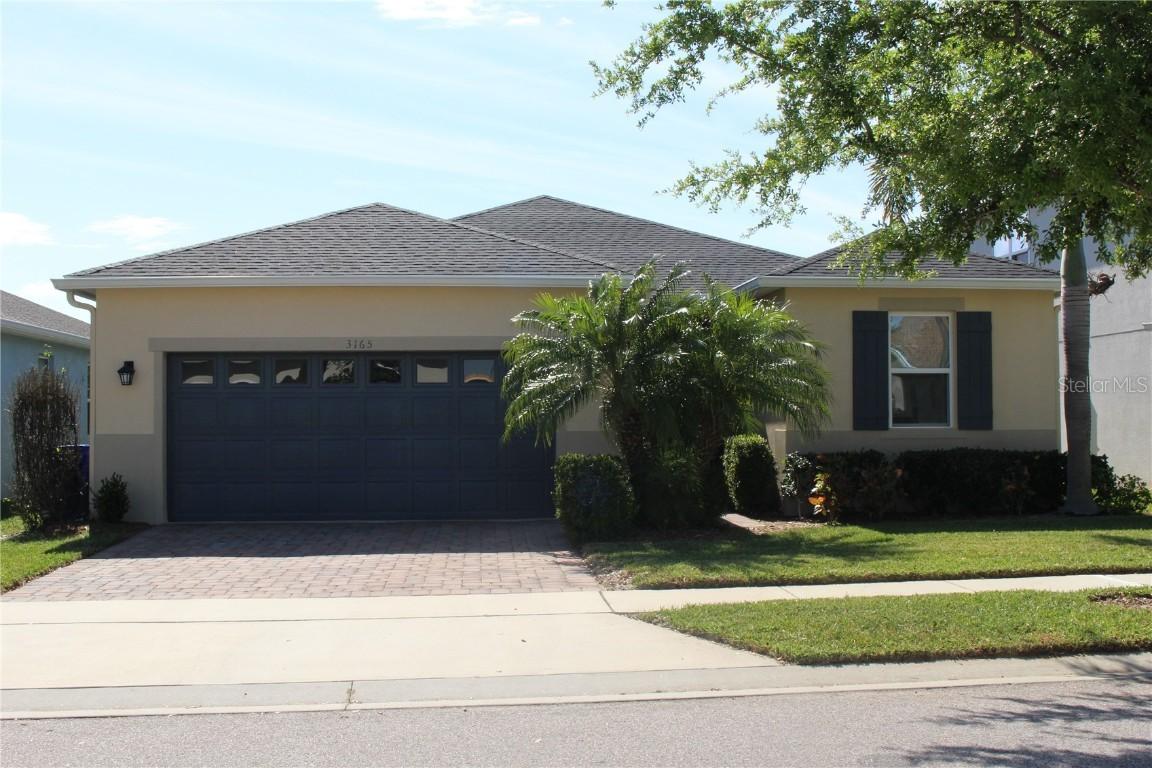 3165 Bayou Ln., Tavares, FL 32778