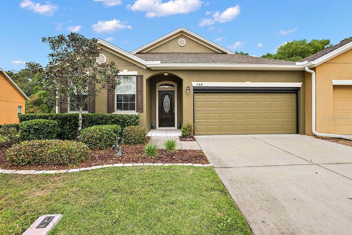 788 Chacall Loop, Mount Dora, FL 32757