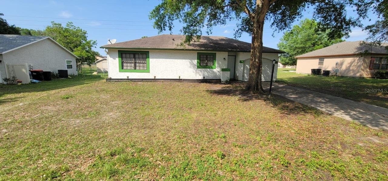 319 Oak Track Pass, Ocala, FL 34472