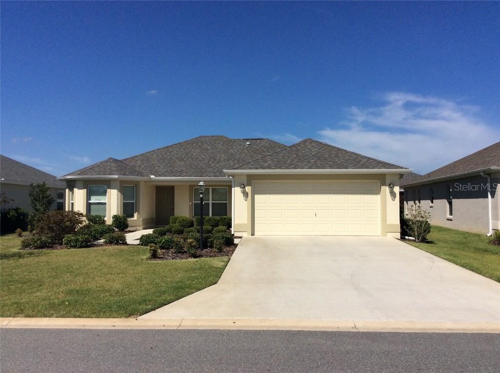 3744 Nature Ln., The Villages, FL 32163