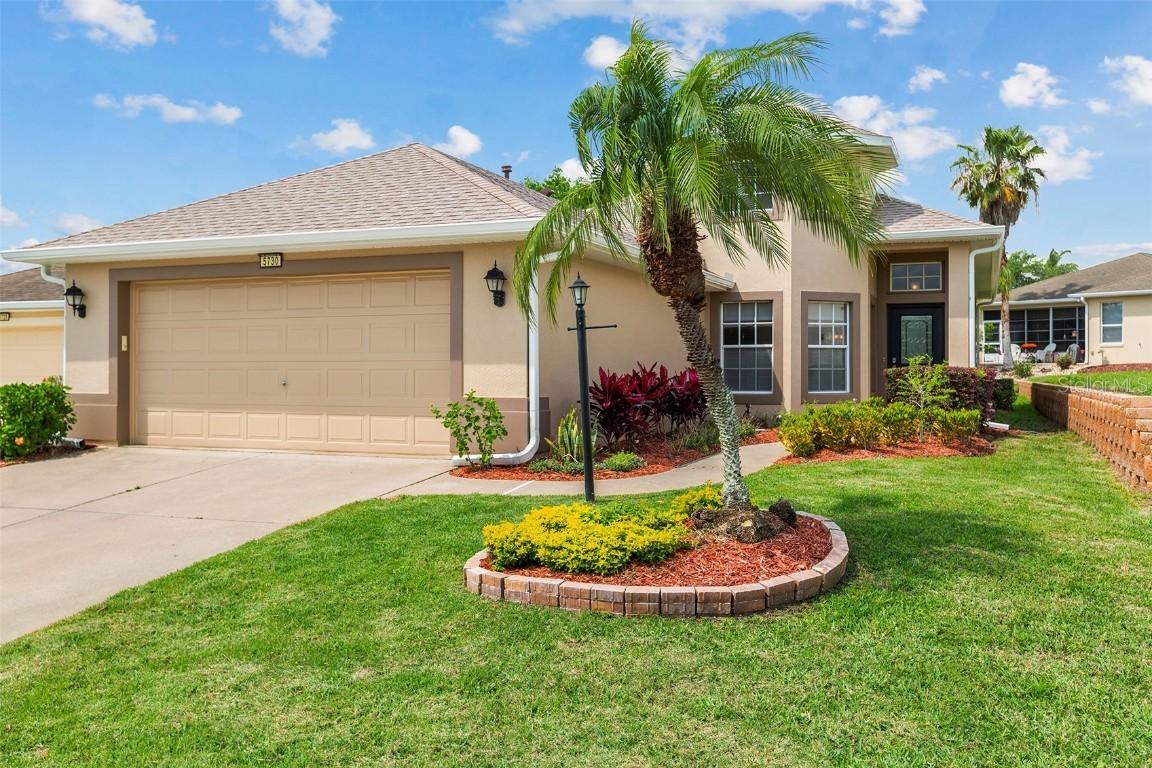 5730 Bounty Cir, Tavares, FL 32778