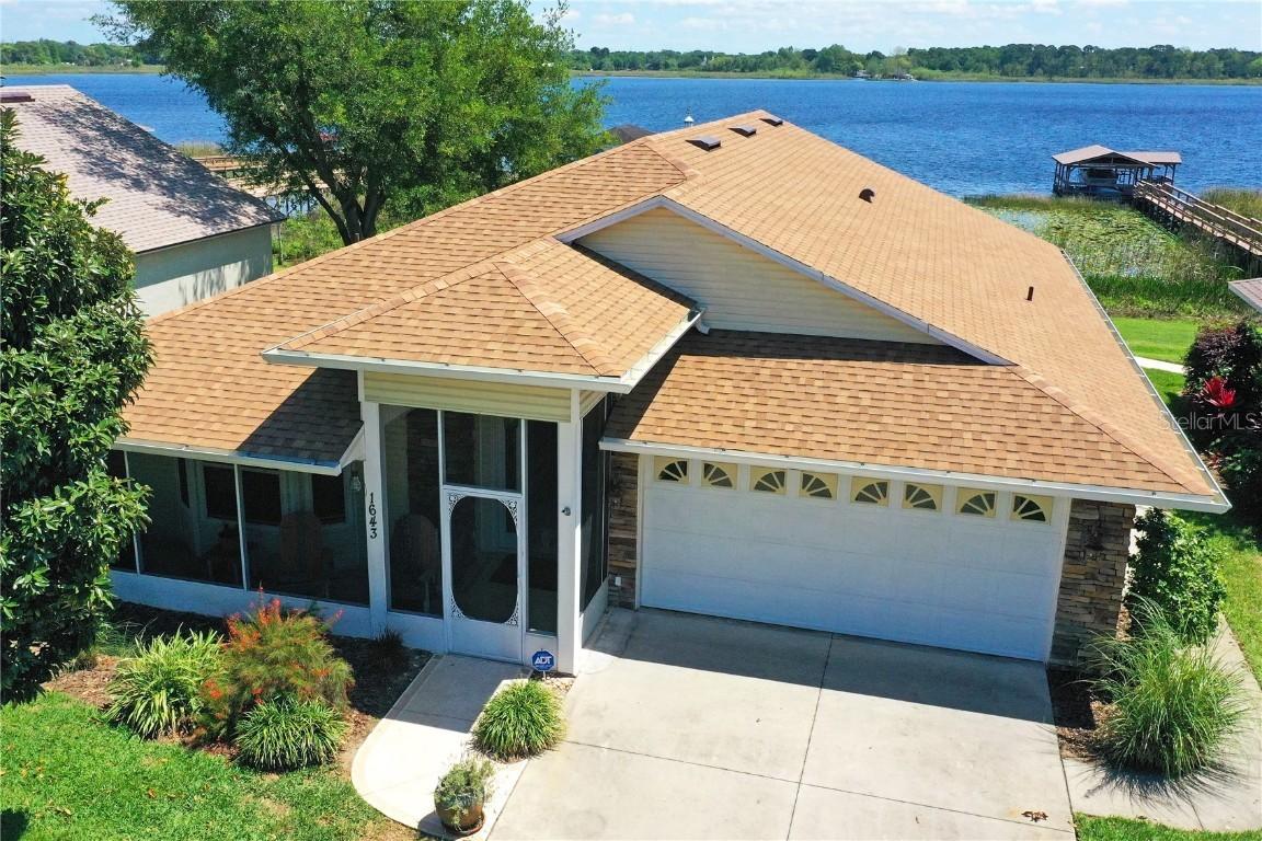 1643 Lake Villa Dr., Tavares, FL 32778