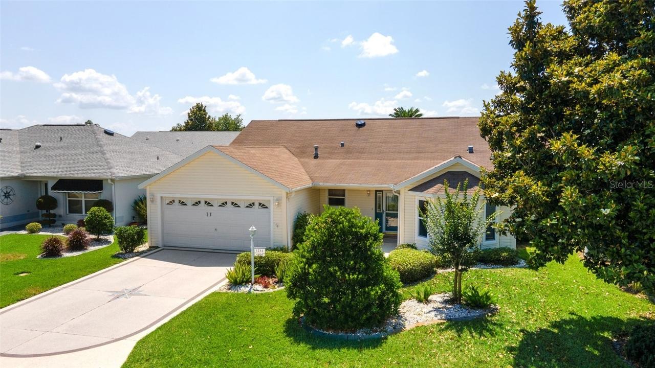 1253 Niles Ct., The Villages, FL 32162
