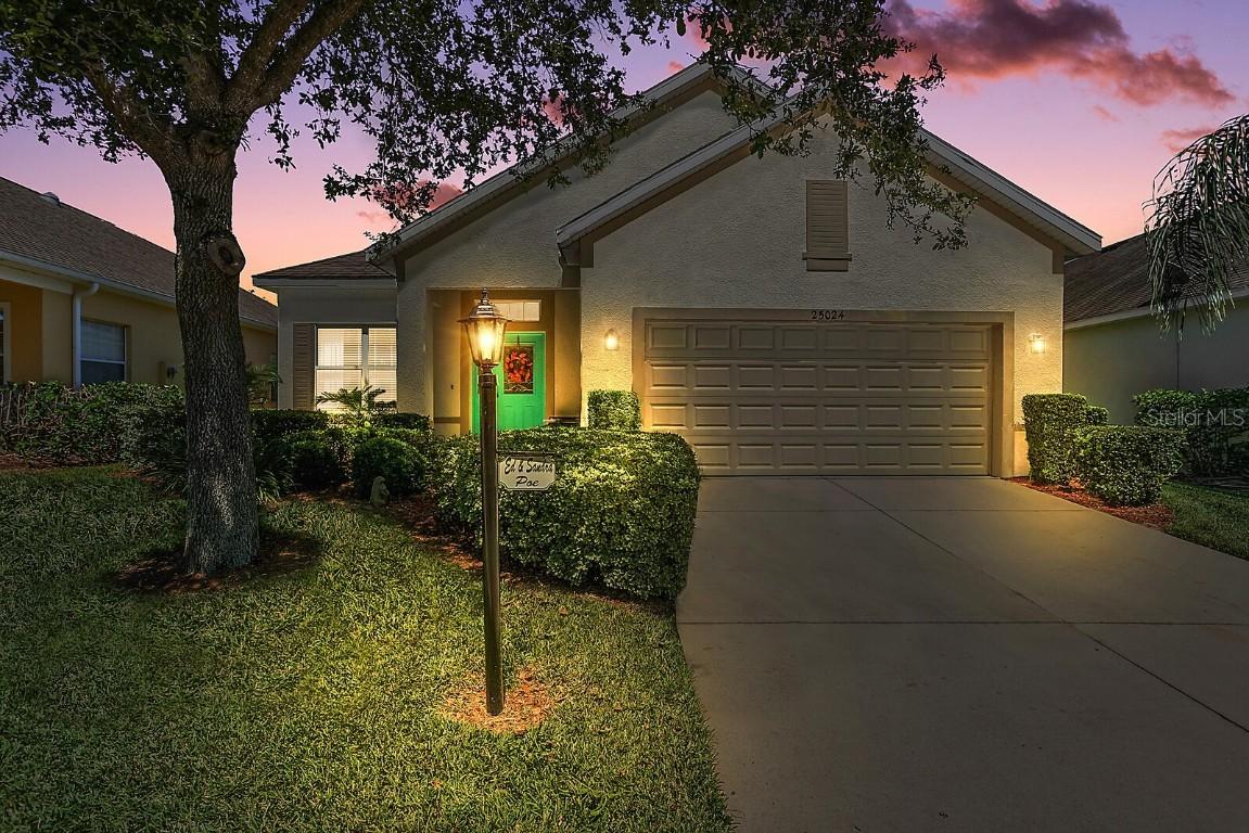 25024 Cypress Pond Ct., Leesburg, FL 34748