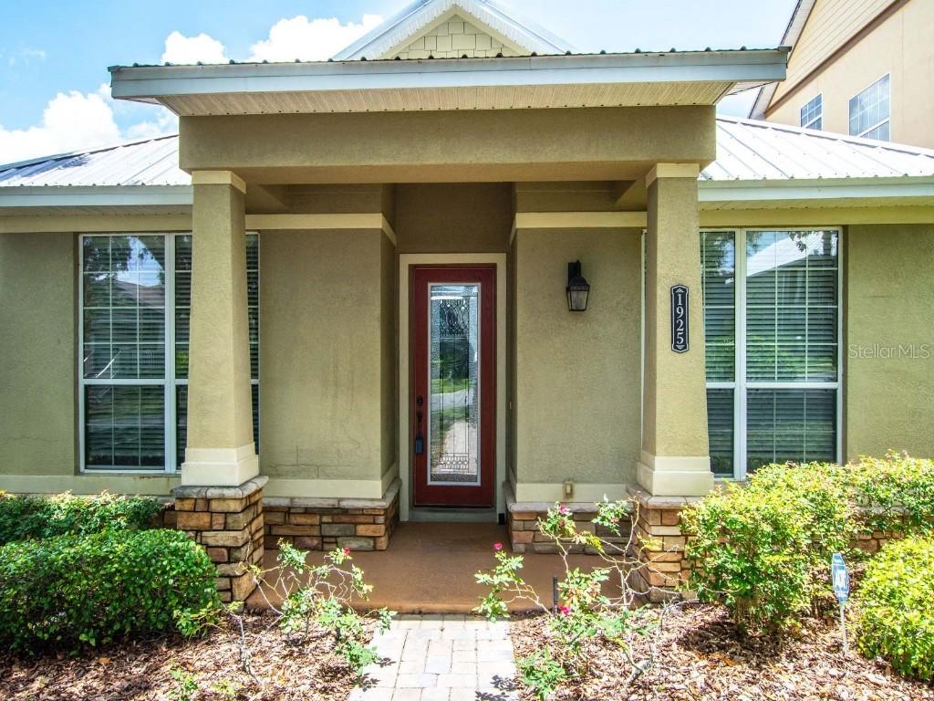 1925 Appalachee Cir., Tavares, FL 32778