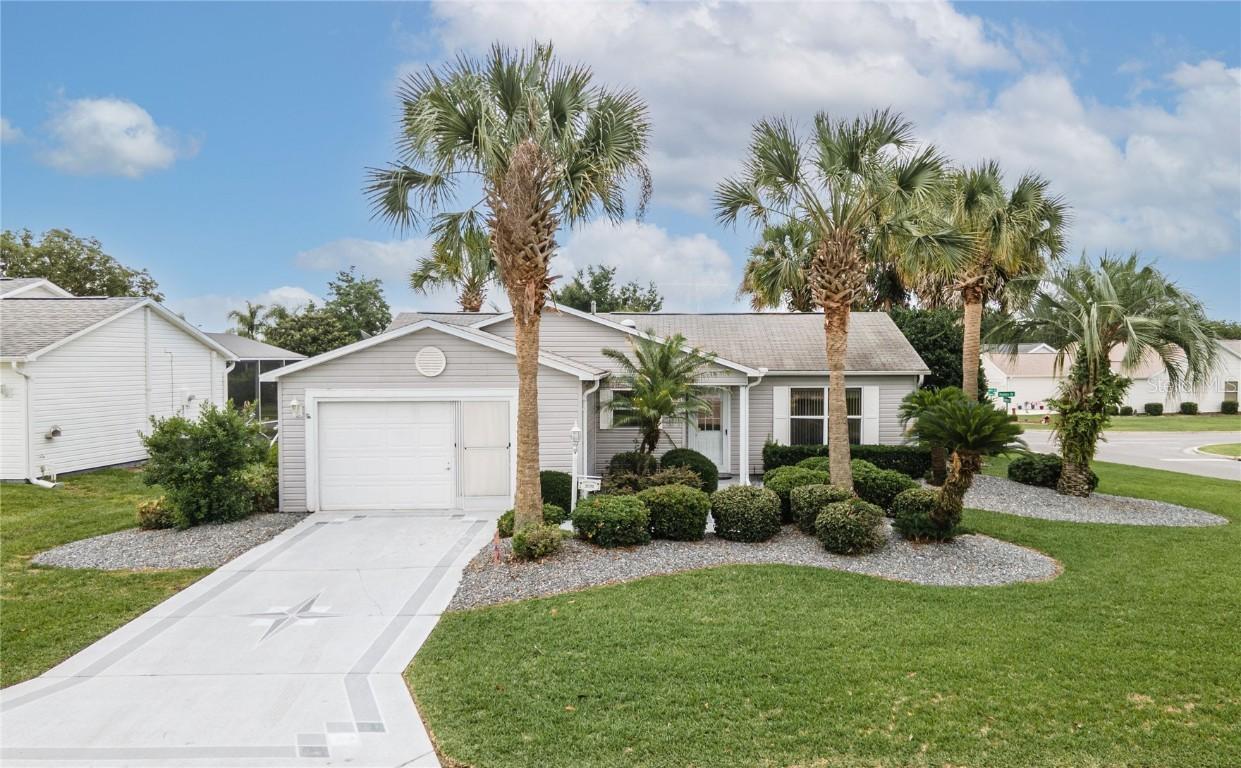 2031 Castano Pl., The Villages, FL 32159