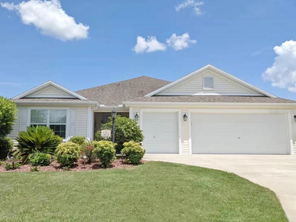 3823 Fellowship Ave., The Villages, FL 32163