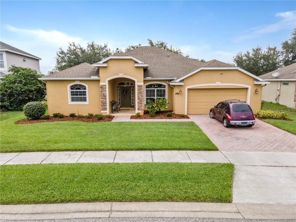 5206 Cape Hatteras Dr., Clermont, FL 34714