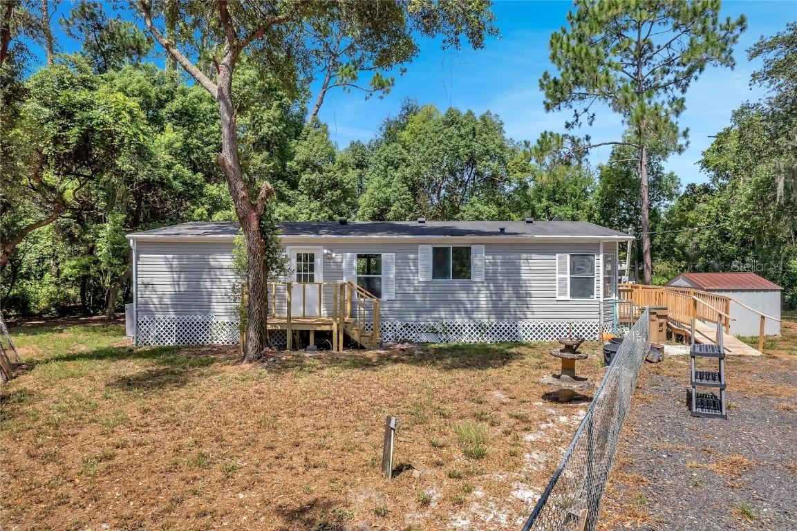 40737 Country Rd., Eustis, FL 32736