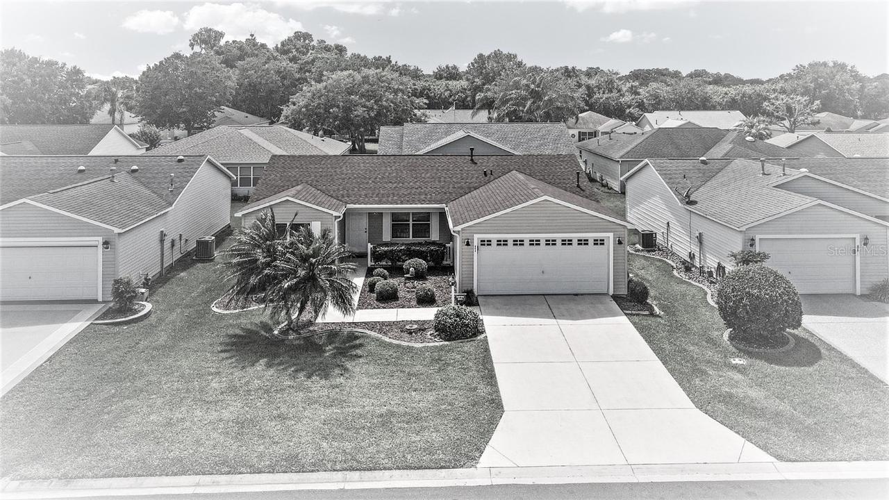 864 Danforth Ct., The Villages, FL 32162