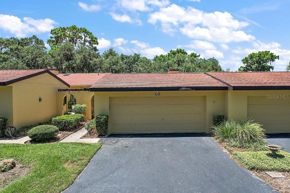 1111 Lakeshore Dr. #C-2, Eustis, FL 32726