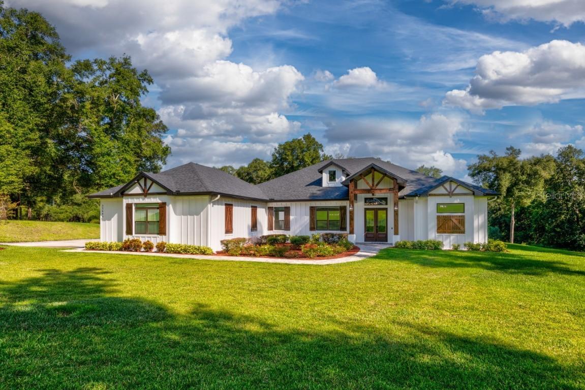 22646 Shady Branch Way, Eustis, FL 32736