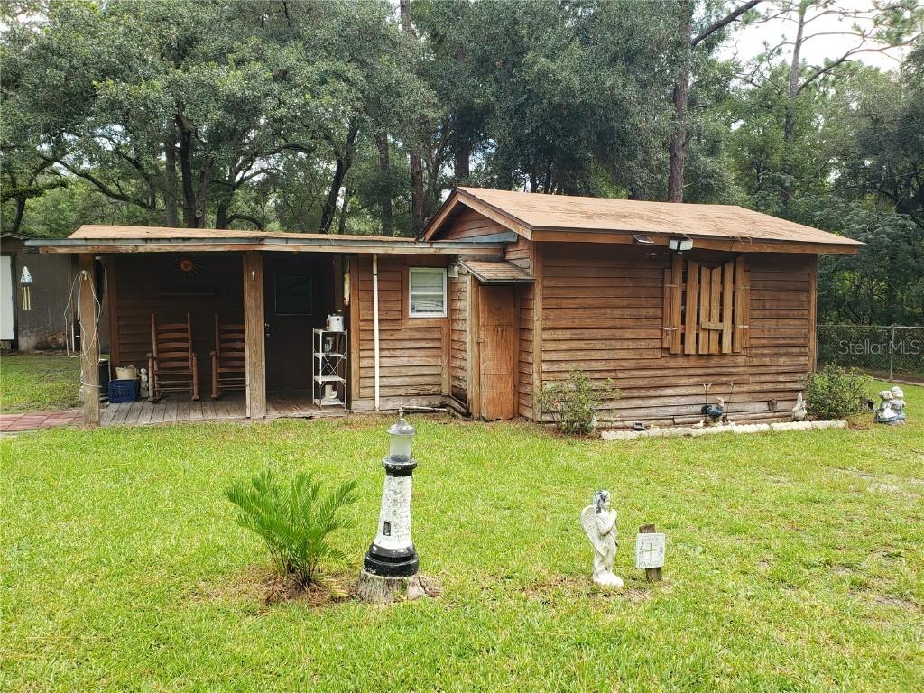 18561 SE 88th Ln., Ocklawaha, FL 32179