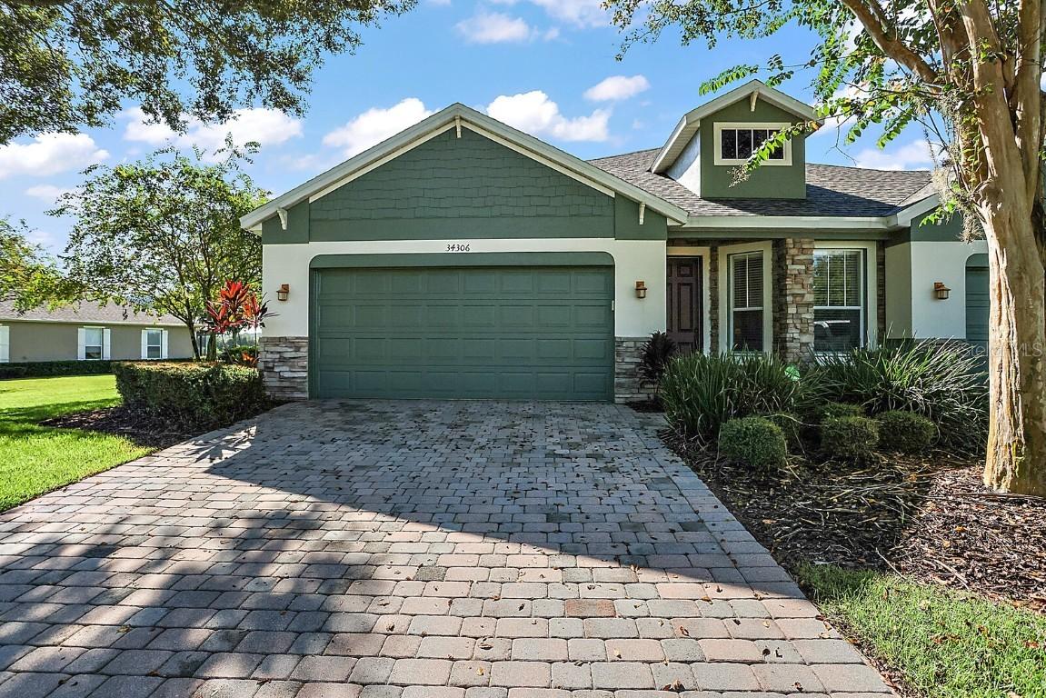 34306 Tuscany Ave, Sorrento, FL 32776