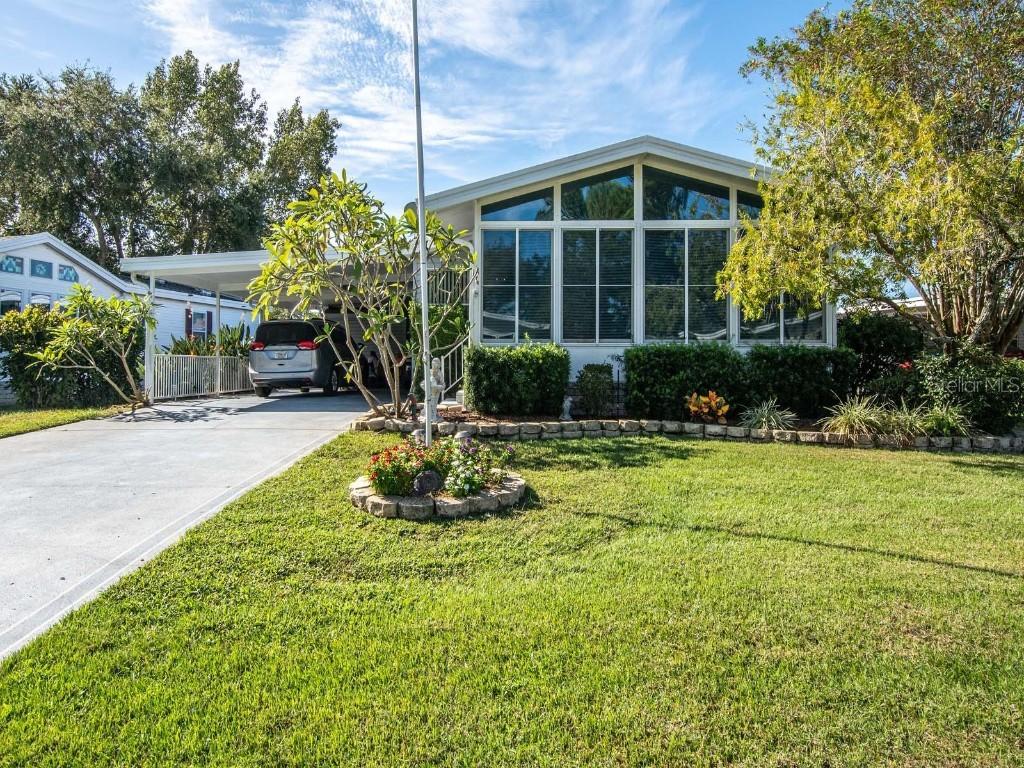 2909 Manatee Rd., Tavares, FL 32778