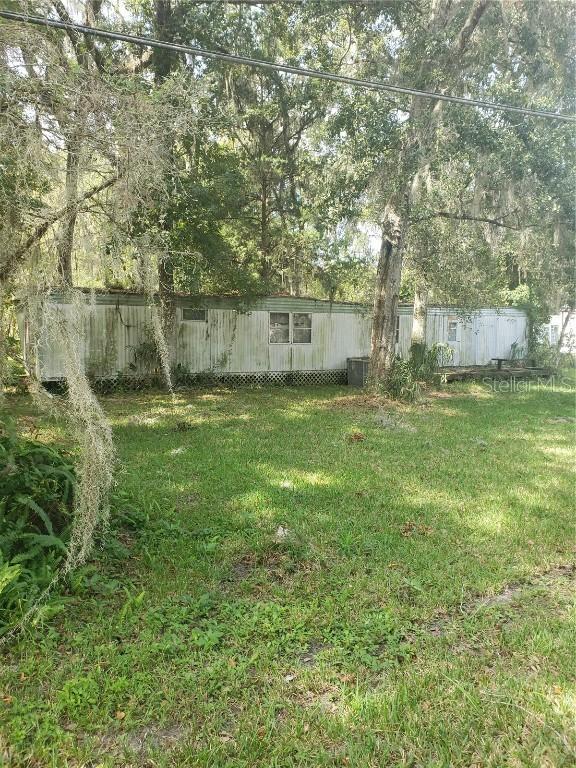 3674 Cr 405dw, Lake Panasoffkee, FL 33538