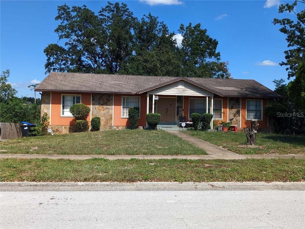 8321 Village Green Rd., Orlando, FL 32818