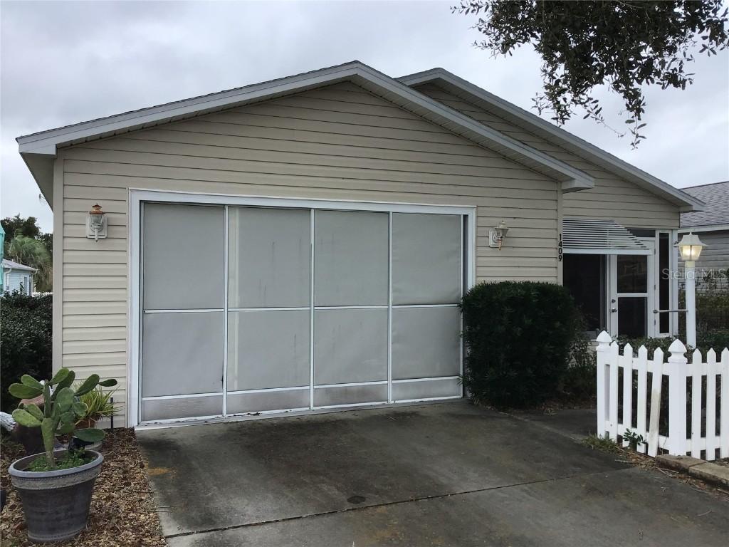 1409 Elana Pl., The Villages, FL 32159