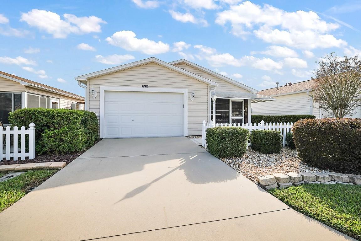 3236 Riverton Rd., The Villages, FL 32162