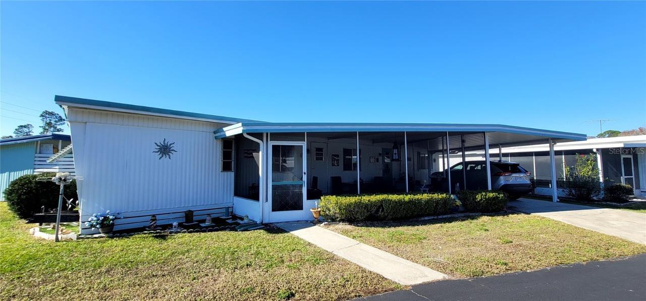 212 Rue De Pont, Tavares, FL 32778