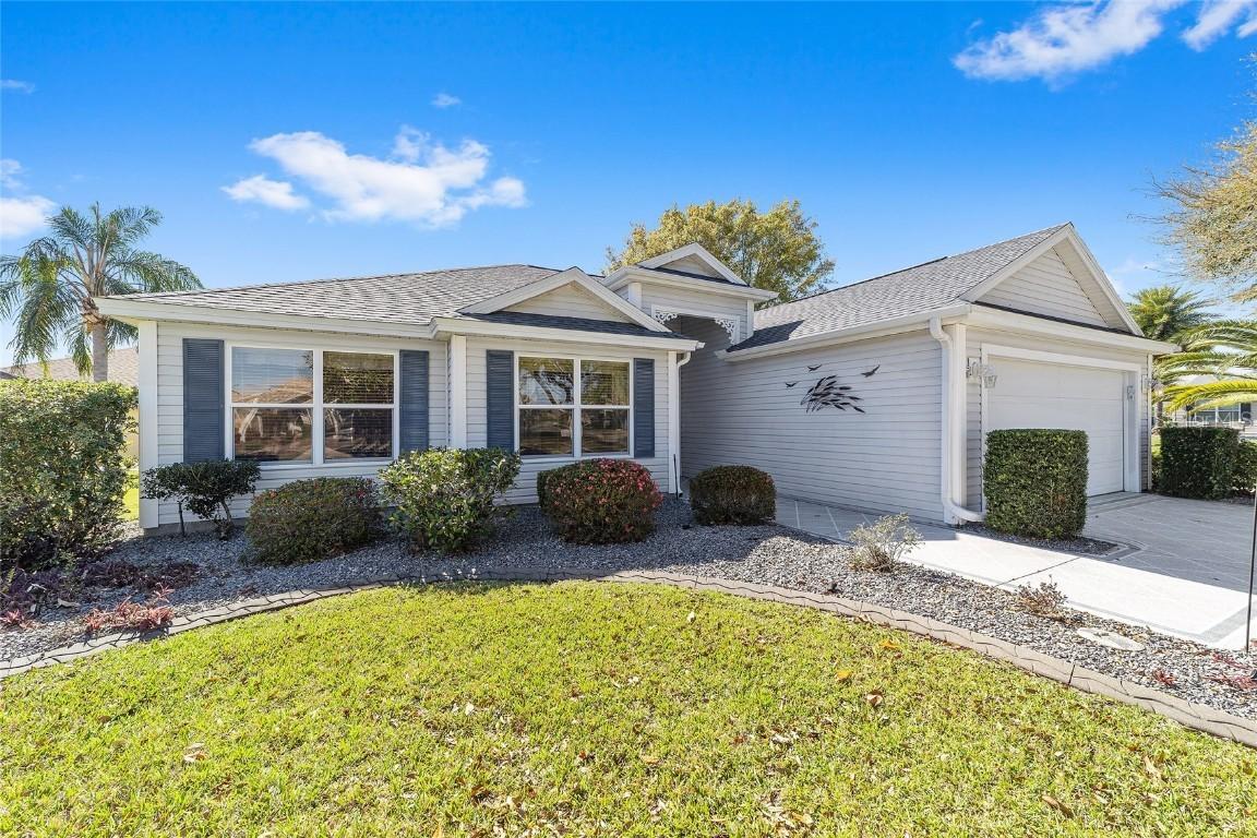 574 Hartley Pl., The Villages, FL 32162