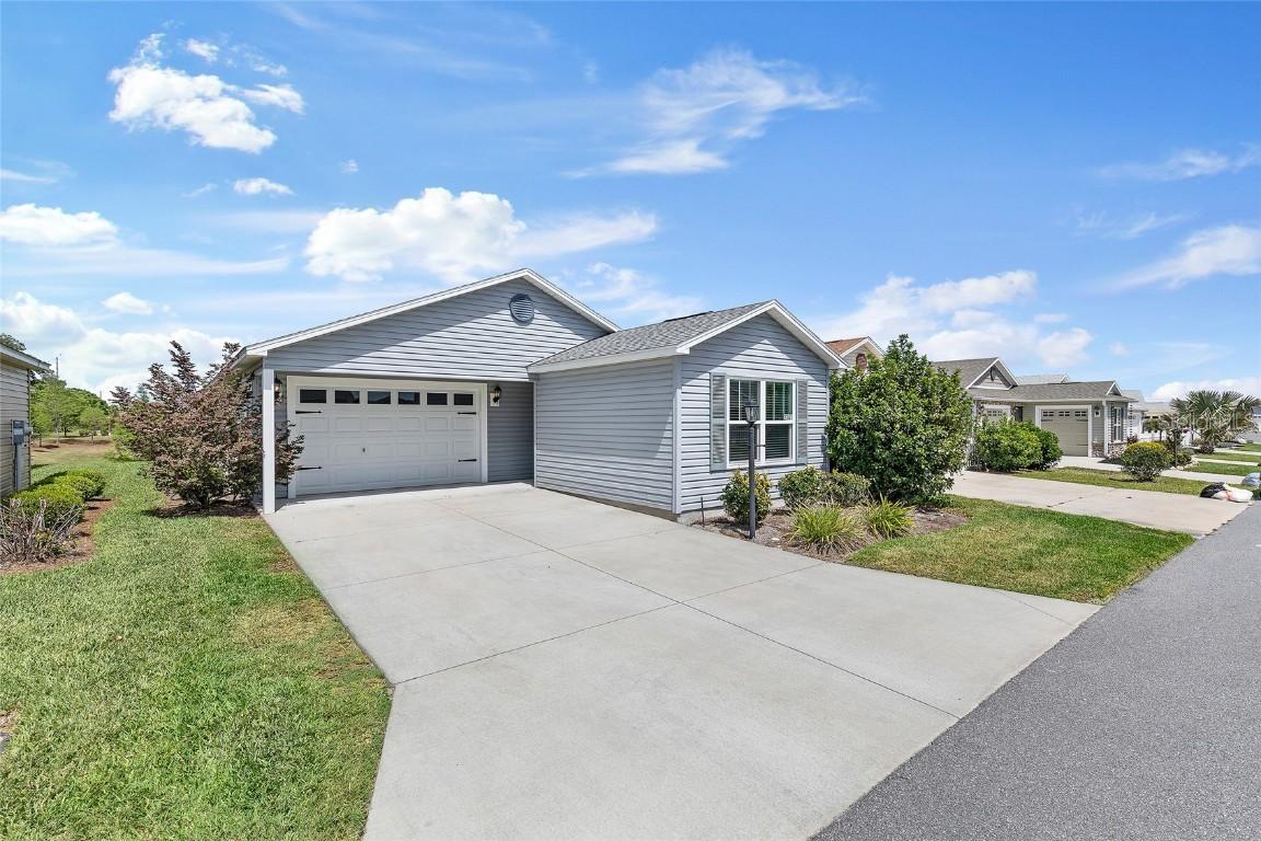 2341 Snodgrass Ln., The Villages, FL 32163