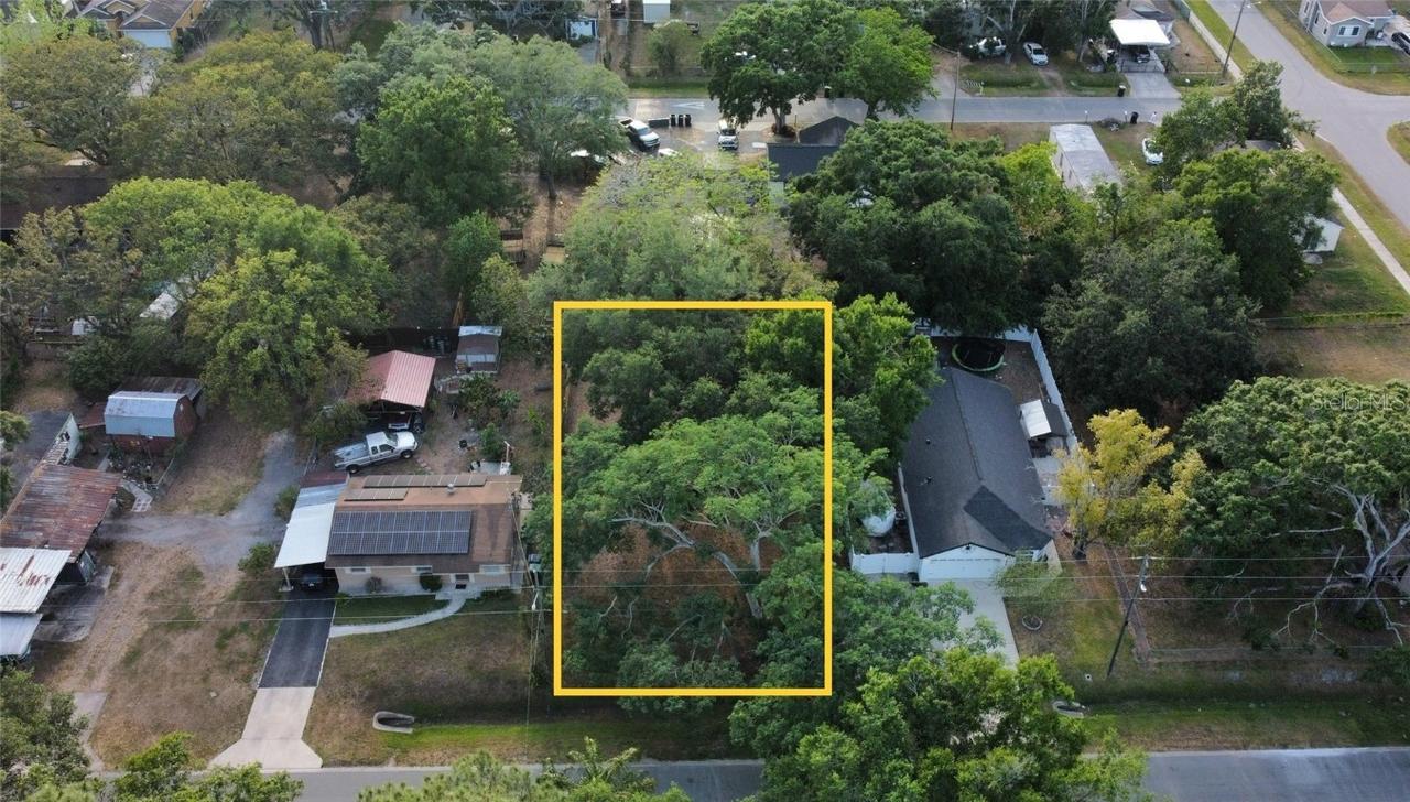 9674 8th Ave., Orlando, FL 32824