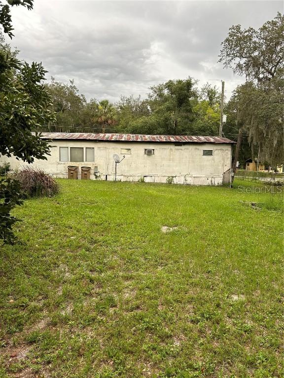 40431 Country Rd., Eustis, FL 32736