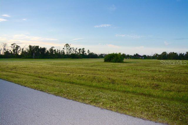 15 Decorore Dr., Rotonda West, FL 33947