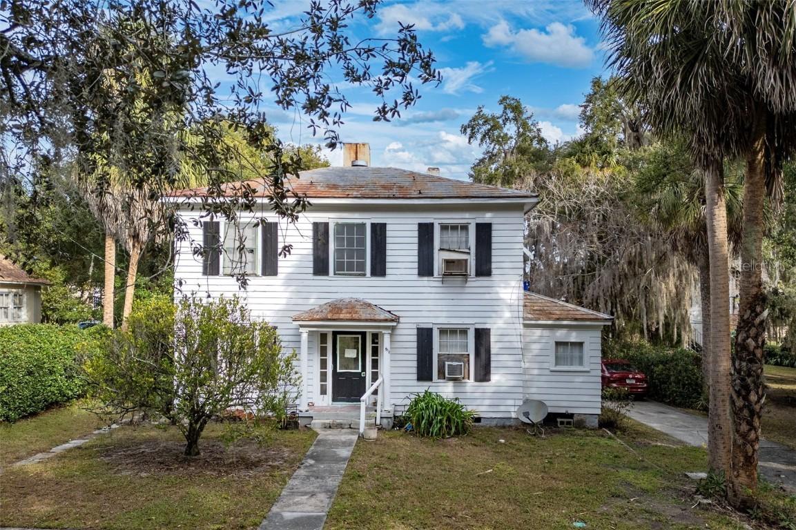 910 Kolb St., Leesburg, FL 34748