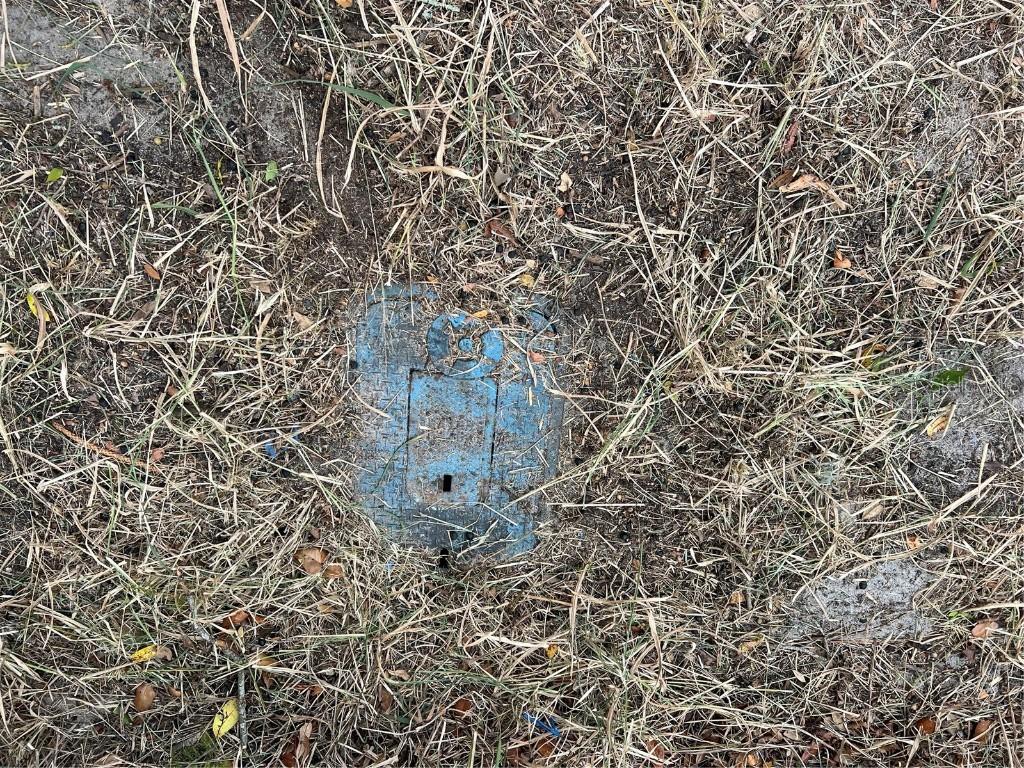 1114 Estate Dr., Tavares, FL 32778