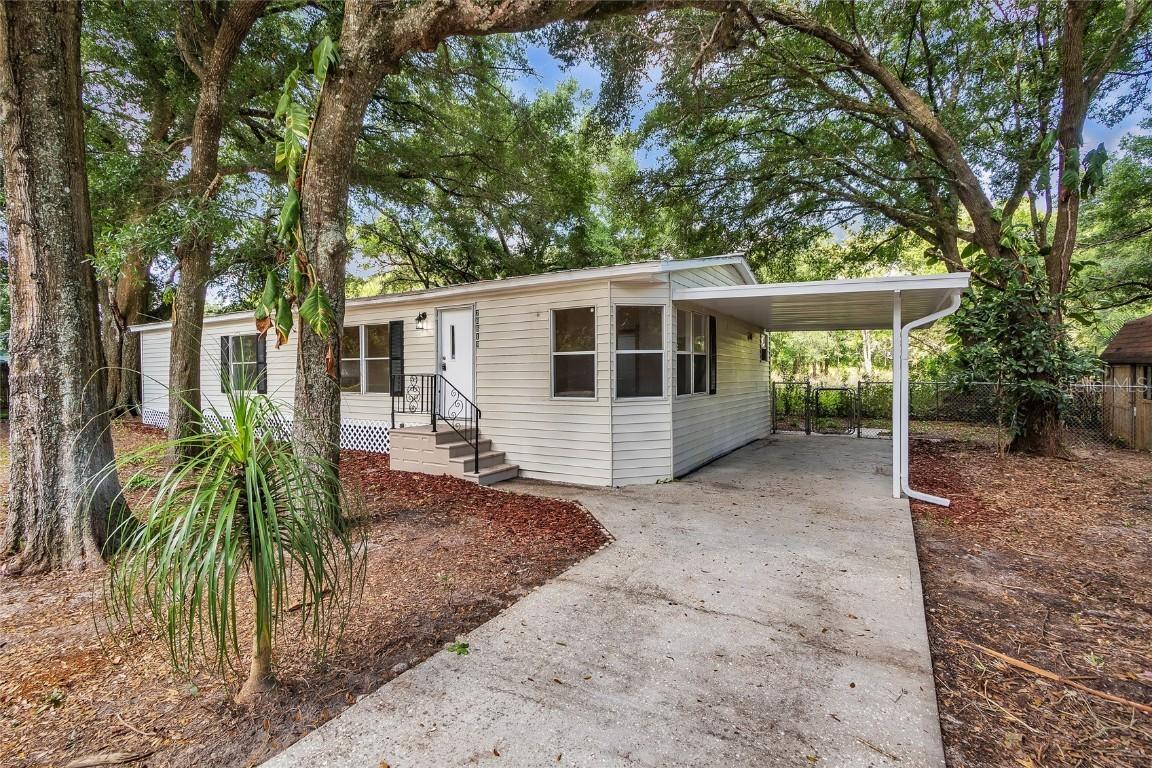 26619 June Ave., Eustis, FL 32736