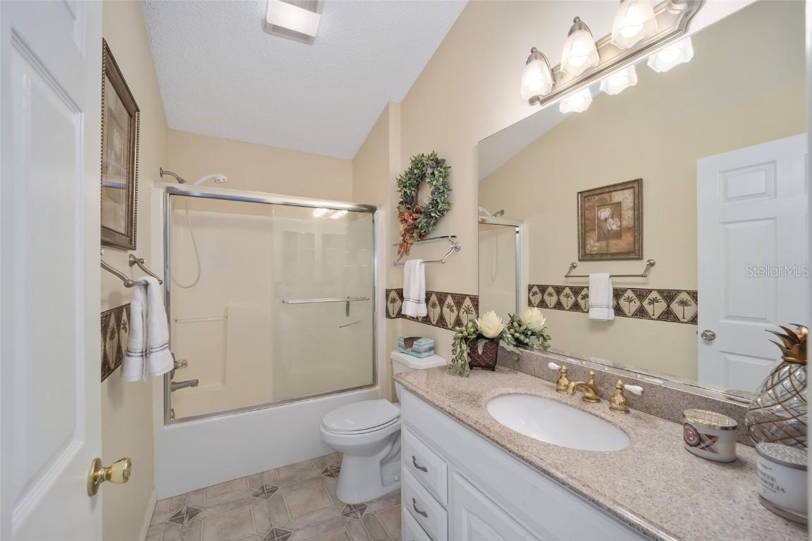 1425 Conchas Dr., The Villages, FL 32162