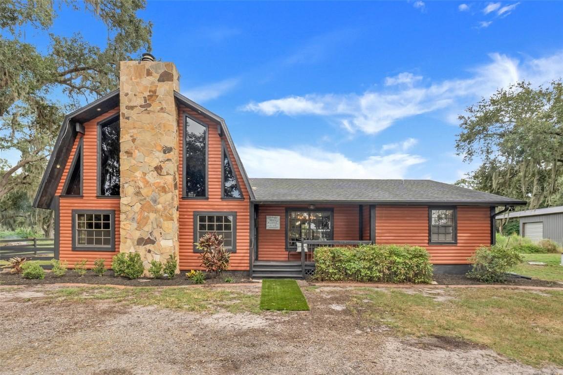 17421 SE 155th Ave., Weirsdale, FL 32195