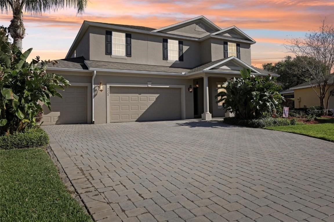 5020 Neptune Cir., Oxford, FL 34484