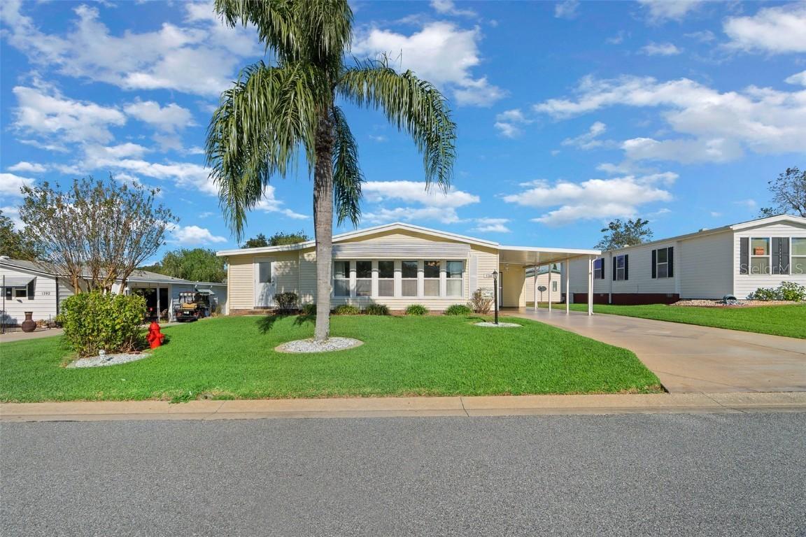 1704 Pebble Beach Ln., Lady Lake, FL 32159