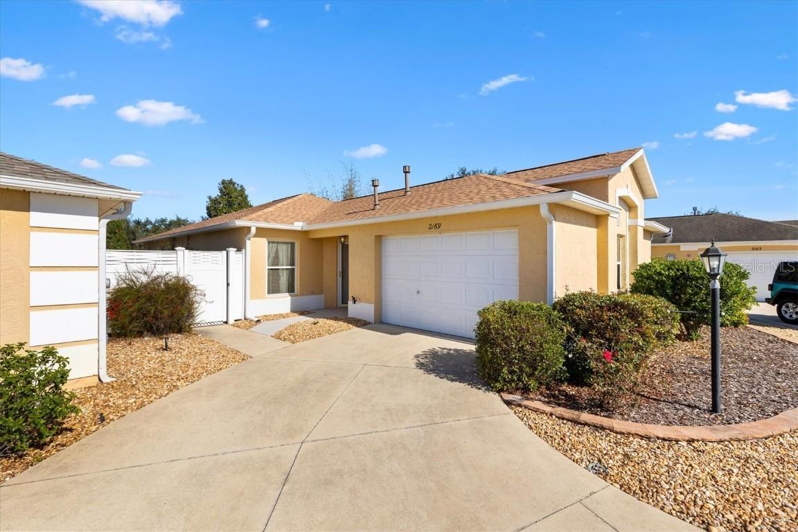 2169 Smoaks St., The Villages, FL 32162