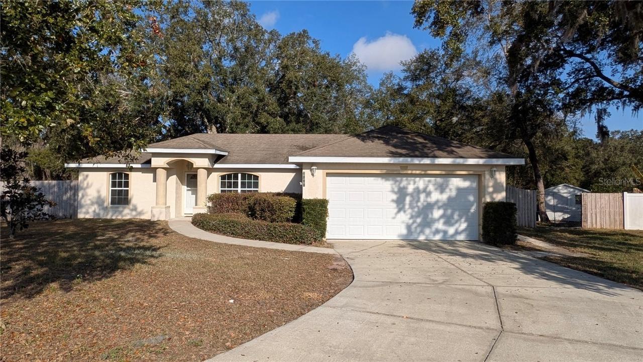 3639 Bream Cir., Fruitland Park, FL 34731