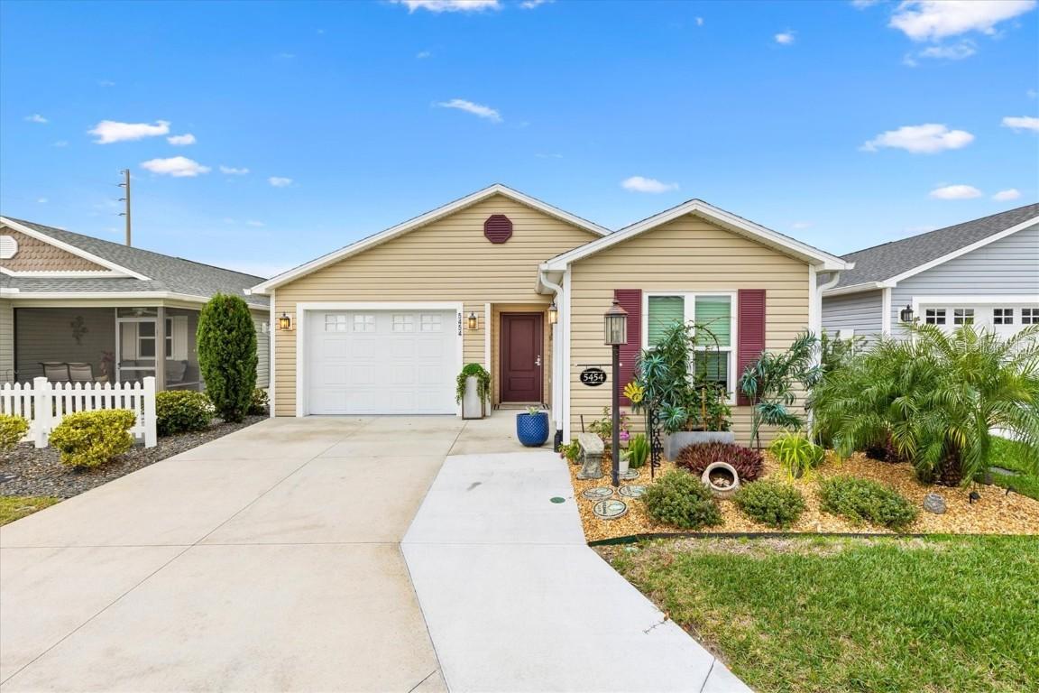 5454 Ryan Rd., The Villages, FL 32163