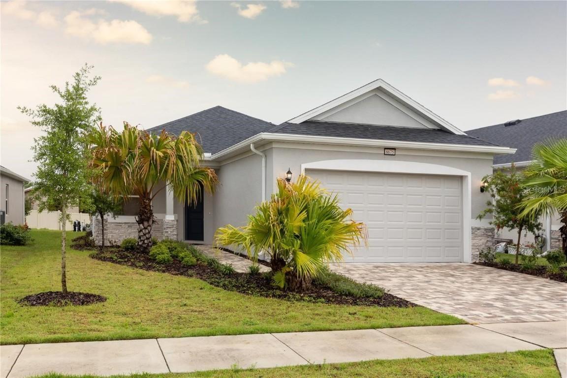 8675 Bridgeport Bay Cir., Mount Dora, FL 32757