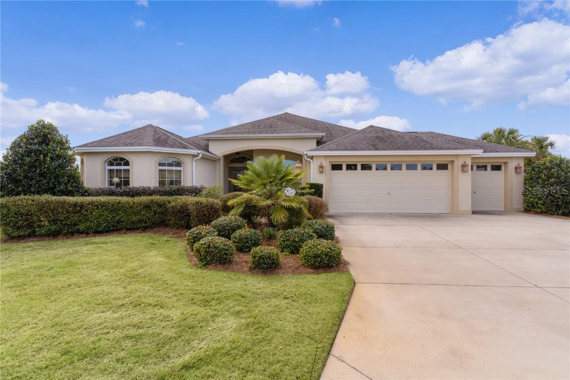 3538 Mistletoe Ct., The Villages, FL 32163