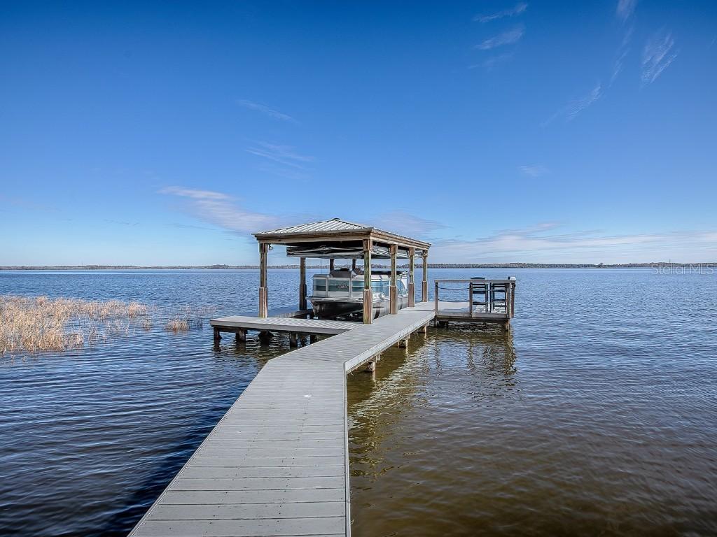 908 N Lakeshore Blvd., Howey In The Hills, FL 34737